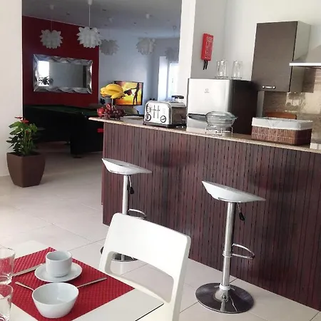 8villa *