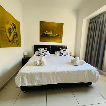 8villa 4* Saint Julian's
