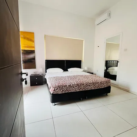 8villa Bed & Breakfast