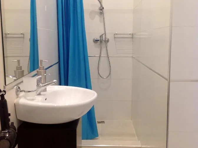 8villa Saint Julian's