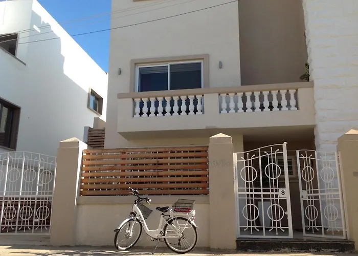 Bed & Breakfast 8villa 3*