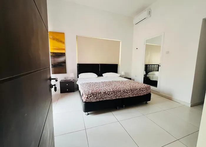 8villa Bed & Breakfast