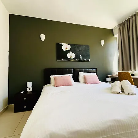 Bed & Breakfast 8villa